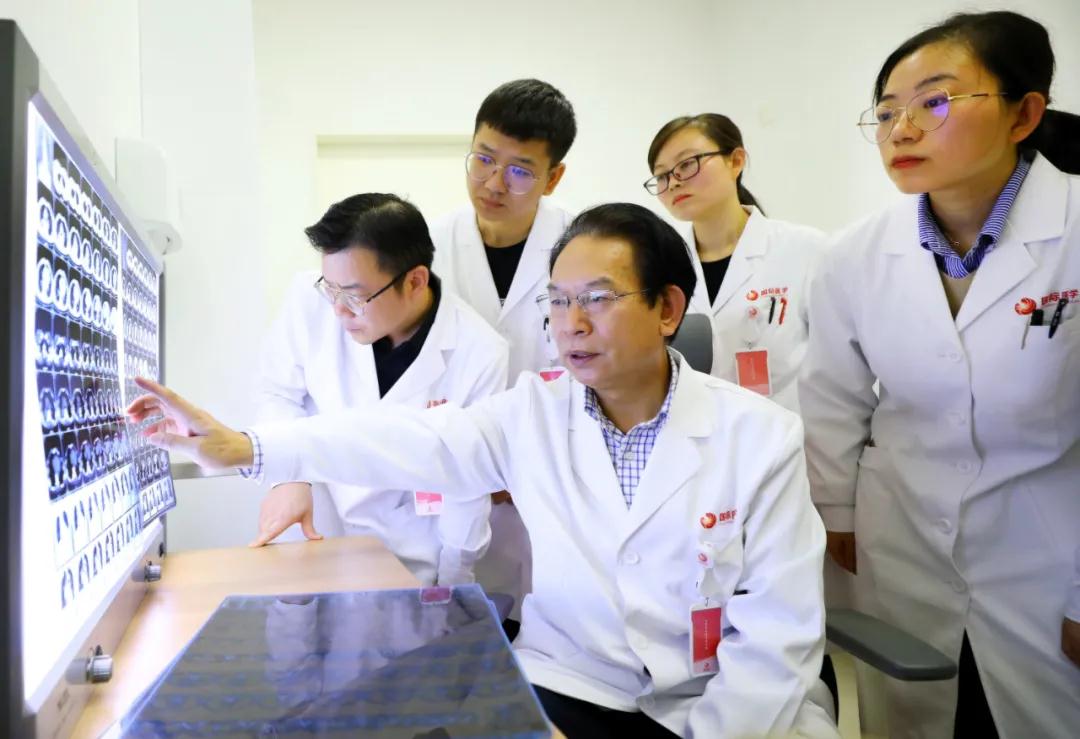 二三里醫(yī)療—南克?。鹤尰颊哂凶饑赖纳?>
				             </a>
                <div   id=