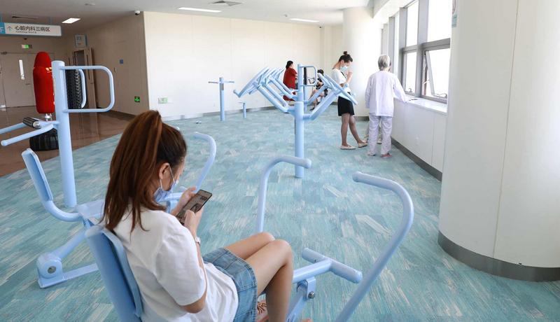 群眾新聞—每一個(gè)細(xì)節(jié)都讓人感到溫暖——在國際醫(yī)學(xué)感受人文醫(yī)學(xué)