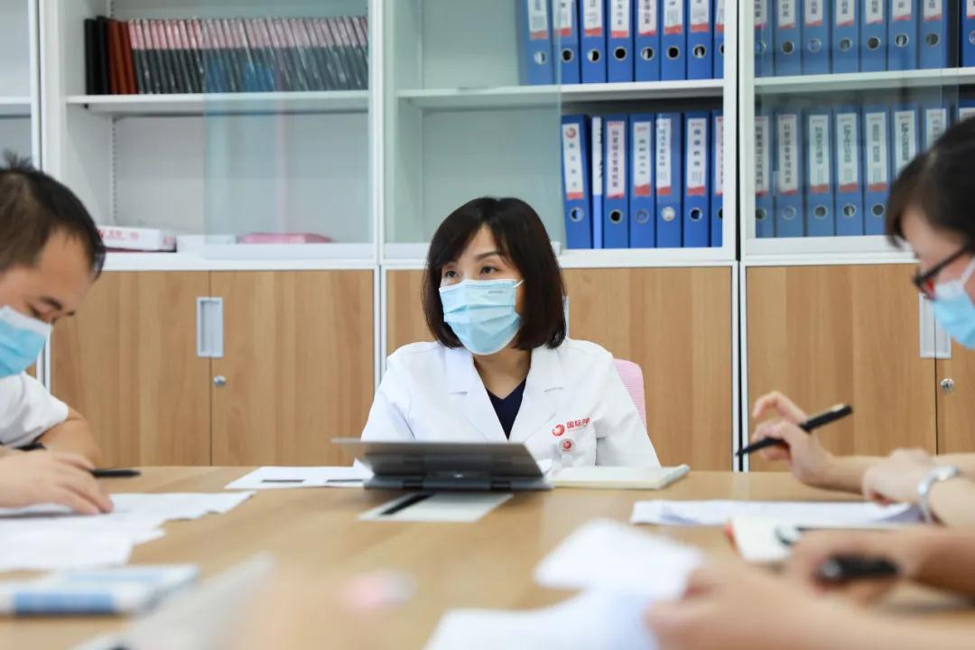 陽(yáng)光網(wǎng)—薛妍：醫(yī)生要有溫度、有尺度、有深度