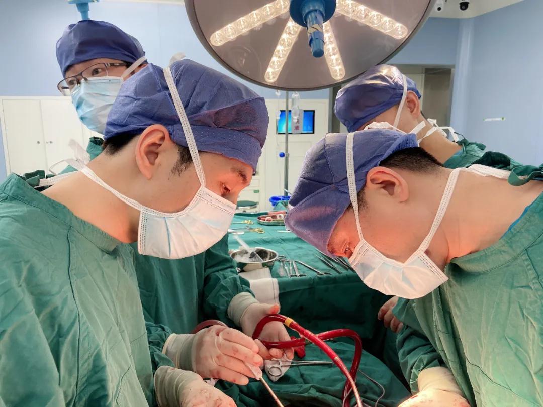 華商云健康—主動脈夾層患者增多，且多為年輕人！西安國際醫(yī)學中心醫(yī)院心臟外科春節(jié)假期變成了“勞動節(jié)”！