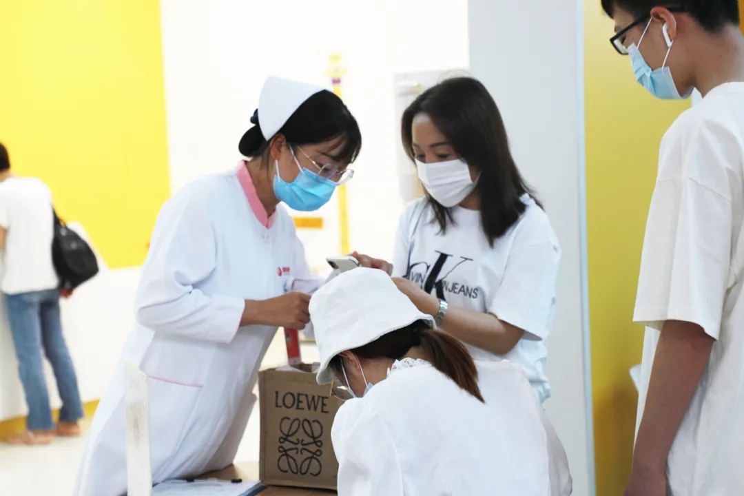 免掛號費、診查費，送健康卡……他們紛紛為這項暖心服務(wù)點贊！