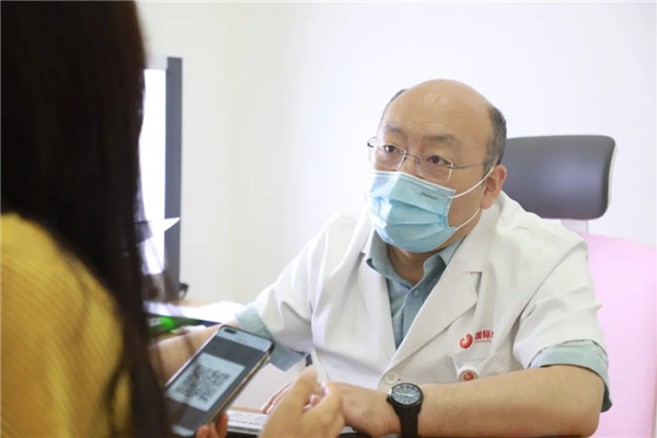 大醫(yī)之道27｜劉曉敏：身著白衣，心有錦緞