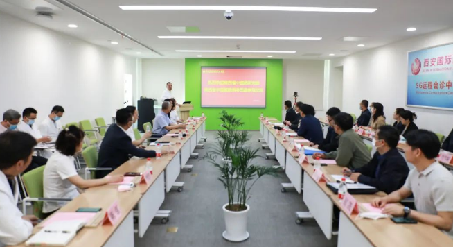 陜西省中醫(yī)藥研究院、陜西省中醫(yī)醫(yī)院院長(zhǎng)許建秦一行來(lái)院交流調(diào)研