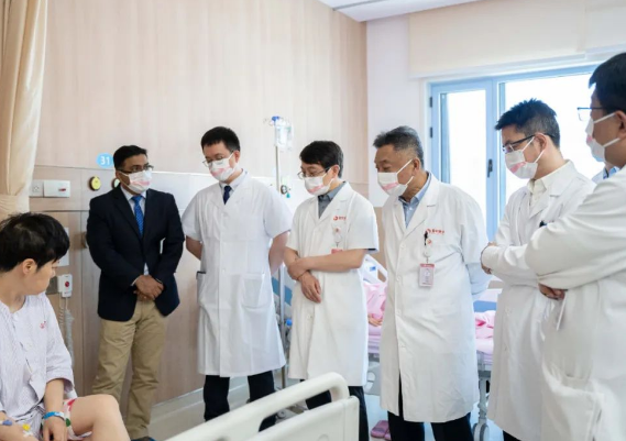 國(guó)際診療日④：一個(gè)都不能少，Mayo Clinic心胸外科專家全程參與胸外科門診、查房、學(xué)術(shù)交流活動(dòng)