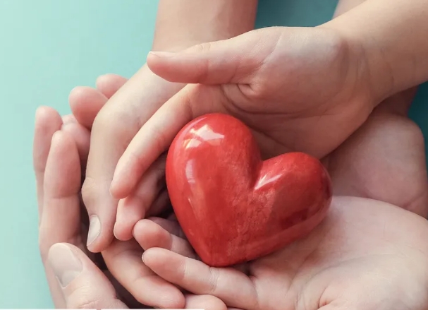 心梗救治日|牢記兩個(gè)“120”：及時(shí)撥打120電話，黃金“120”分鐘內(nèi)有效救治！