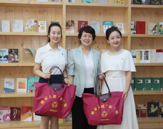 專業(yè)守護“她”力量 巾幗奮進新征程——省婦聯(lián)調(diào)研指導我院婦女工作