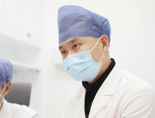 晨練后就頭暈氣喘，這位大叔問題到底出在哪？